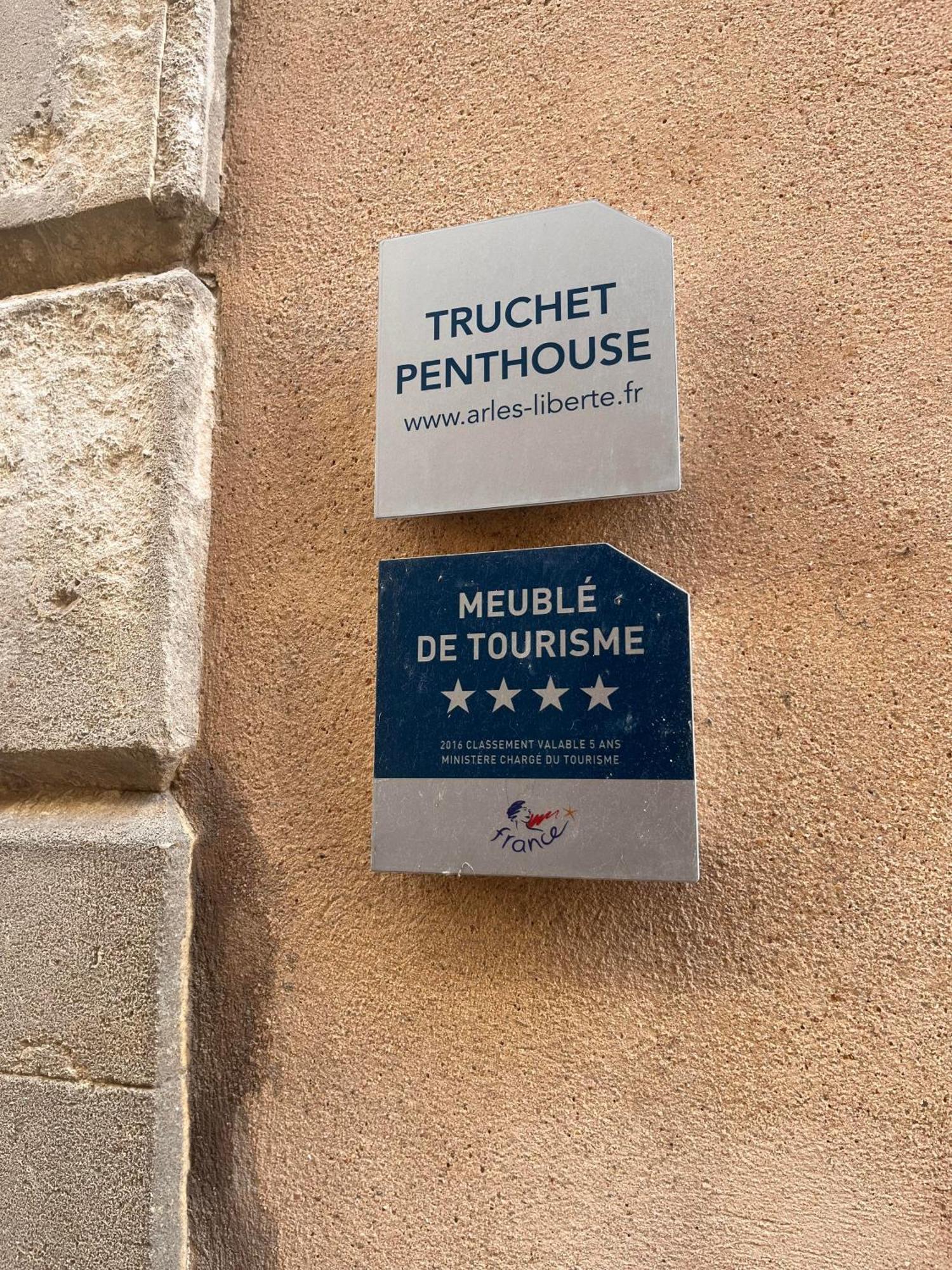 Truchet Penthouse Appartement Arles Buitenkant foto